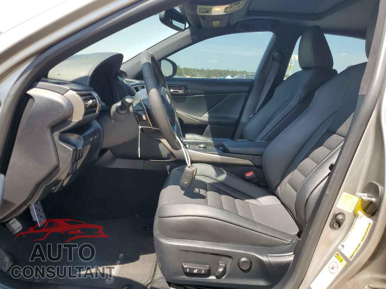 LEXUS IS 2015 - JTHBF1D26F5076731