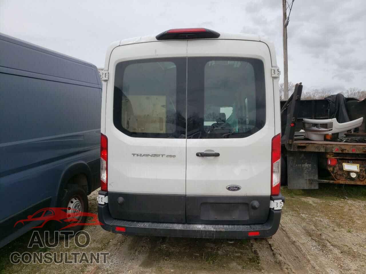 FORD TRANSIT 2020 - 1FTBR1C85LKB10797