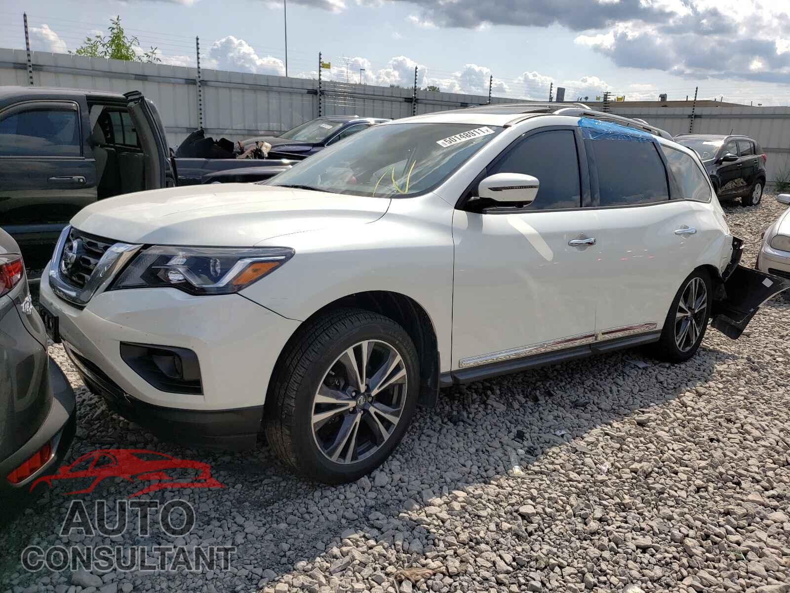NISSAN PATHFINDER 2017 - 5N1DR2MM8HC688738