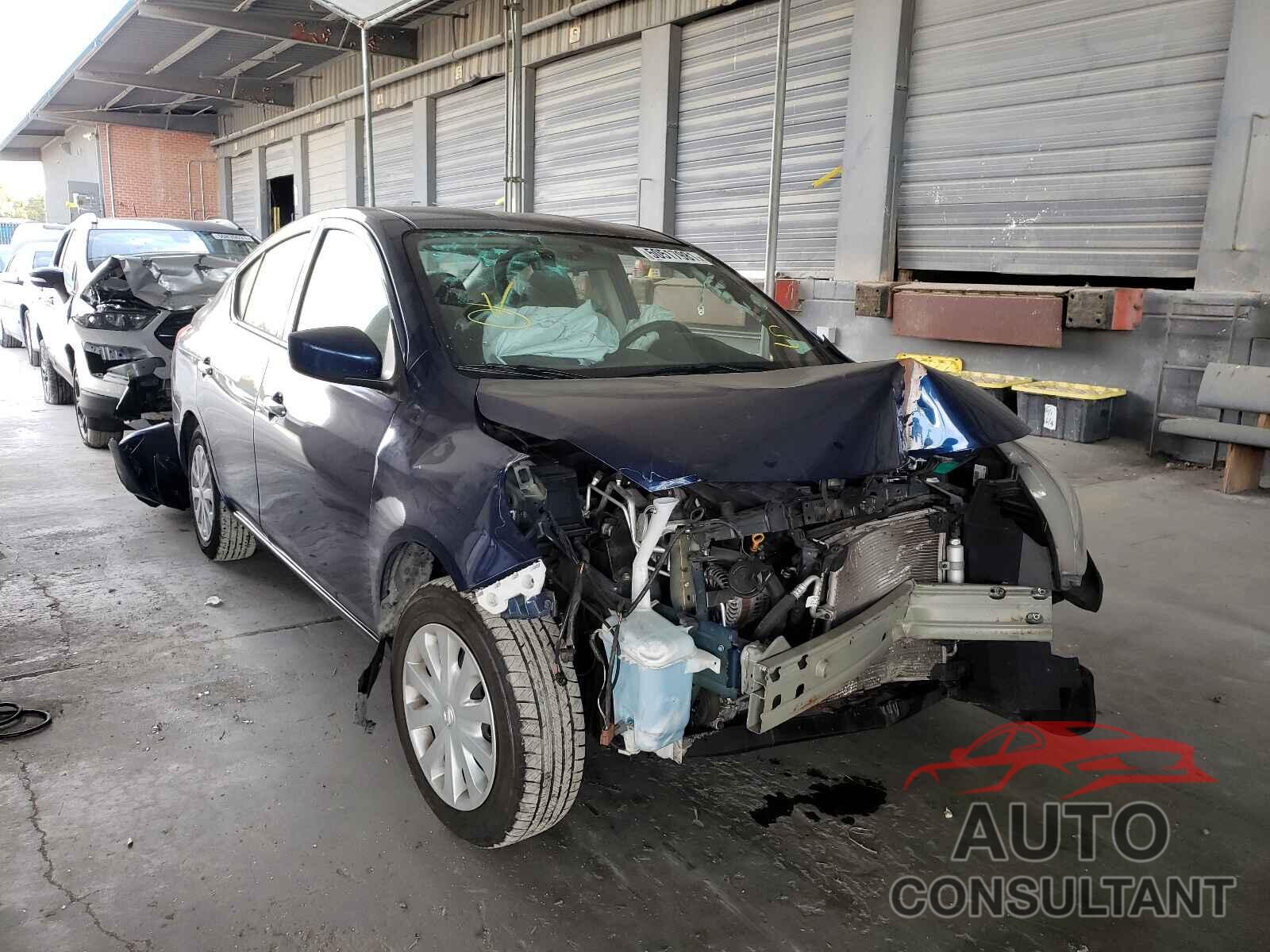 NISSAN VERSA 2018 - 3N1CN7AP3JL885112