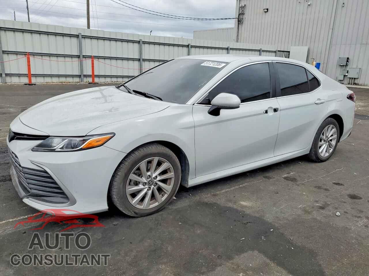 TOYOTA CAMRY 2023 - 4T1C11AKXPU180764