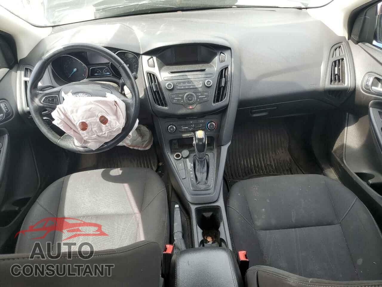 FORD FOCUS 2016 - 1FADP3F21GL248456