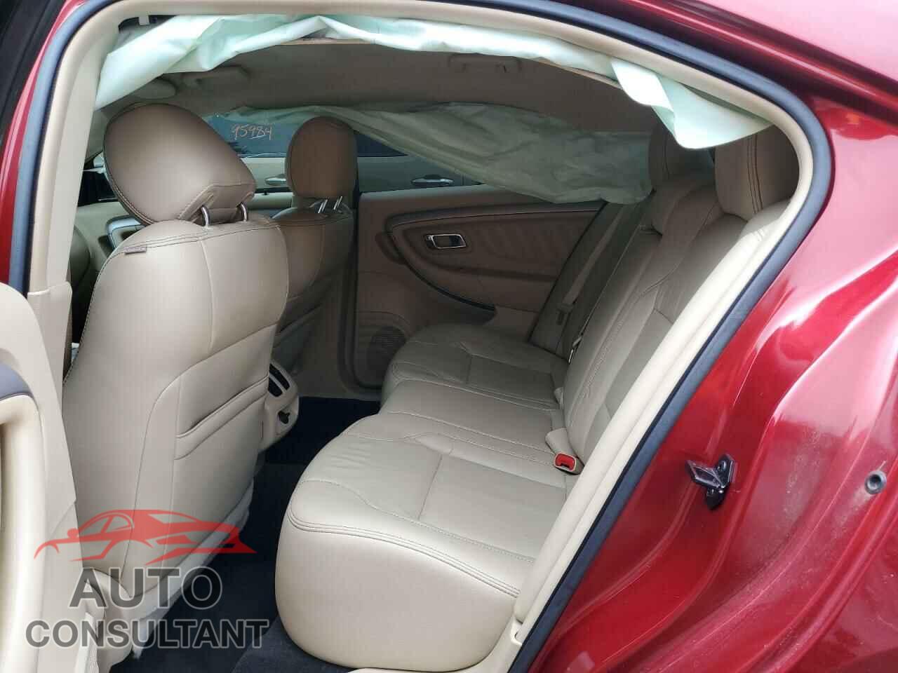 FORD TAURUS 2016 - 1FAHP2E81GG153115