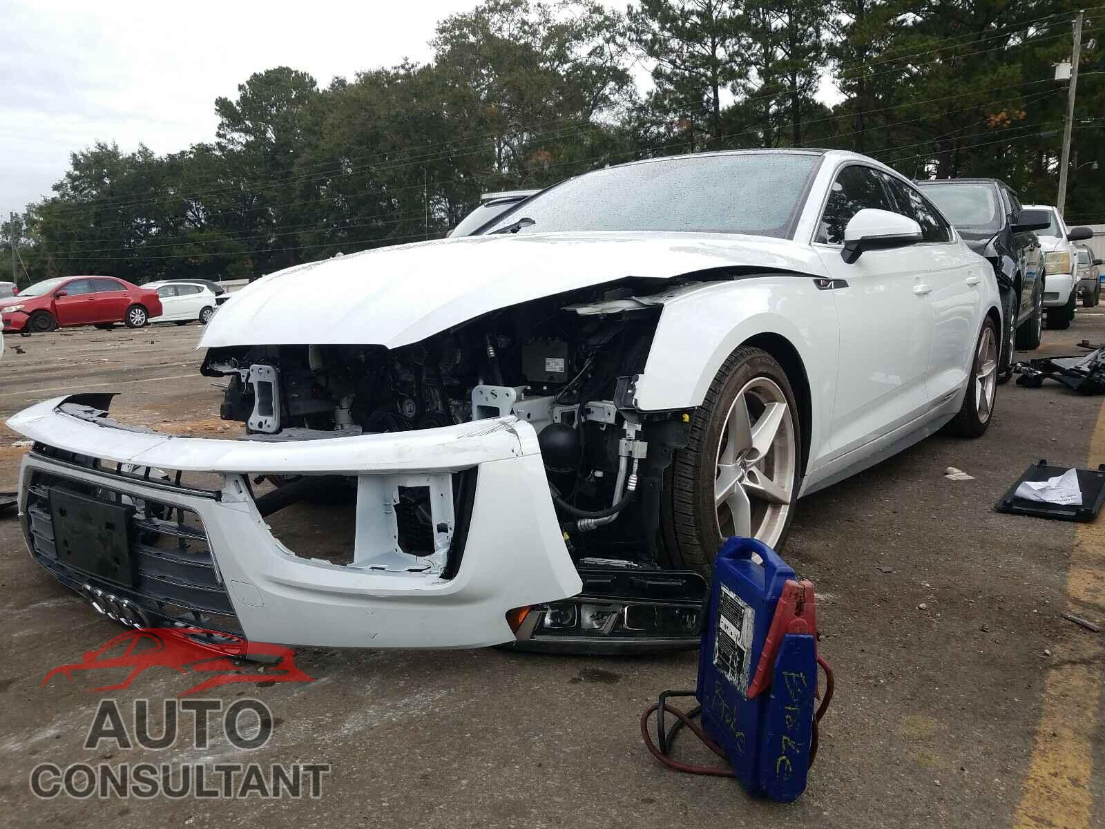 AUDI A5 2019 - WAUDNCF52KA025838