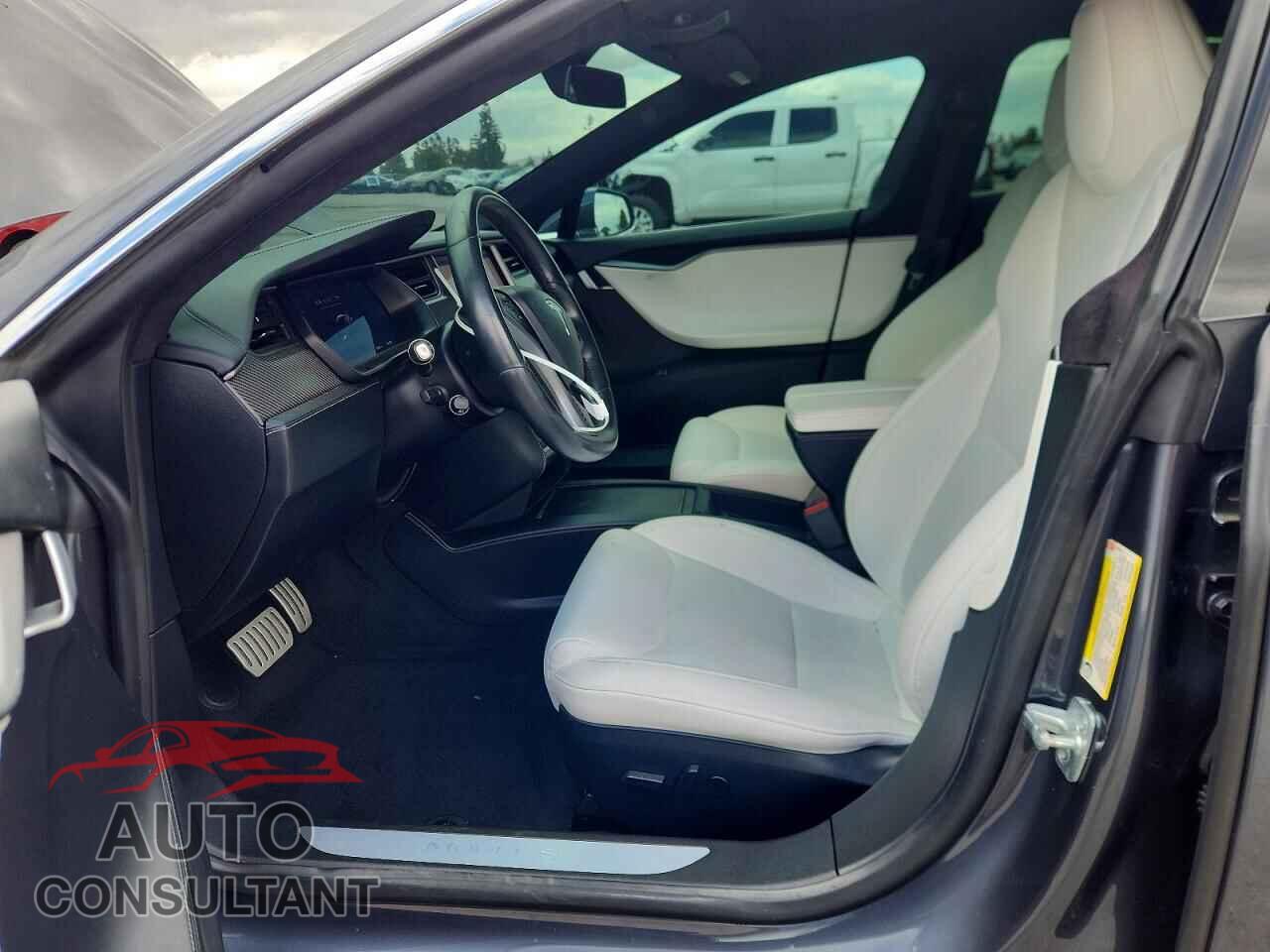 TESLA MODEL S 2020 - 5YJSA1E41LF396694