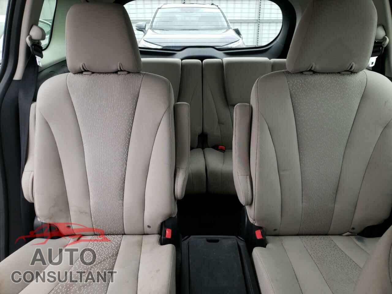 MAZDA 5 2012 - JM1CW2CL8C0110568
