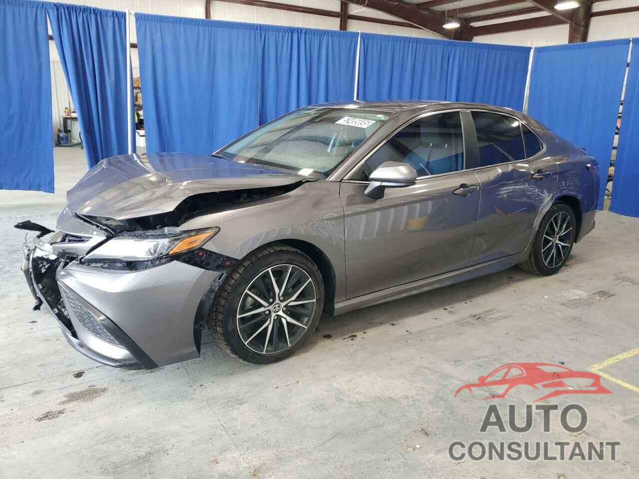 TOYOTA CAMRY 2021 - 4T1G11AK7MU600946