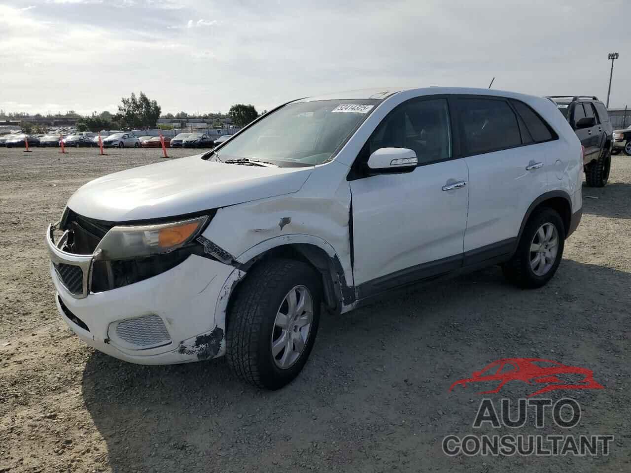 KIA SORENTO 2011 - 5XYKT3A15BG071300