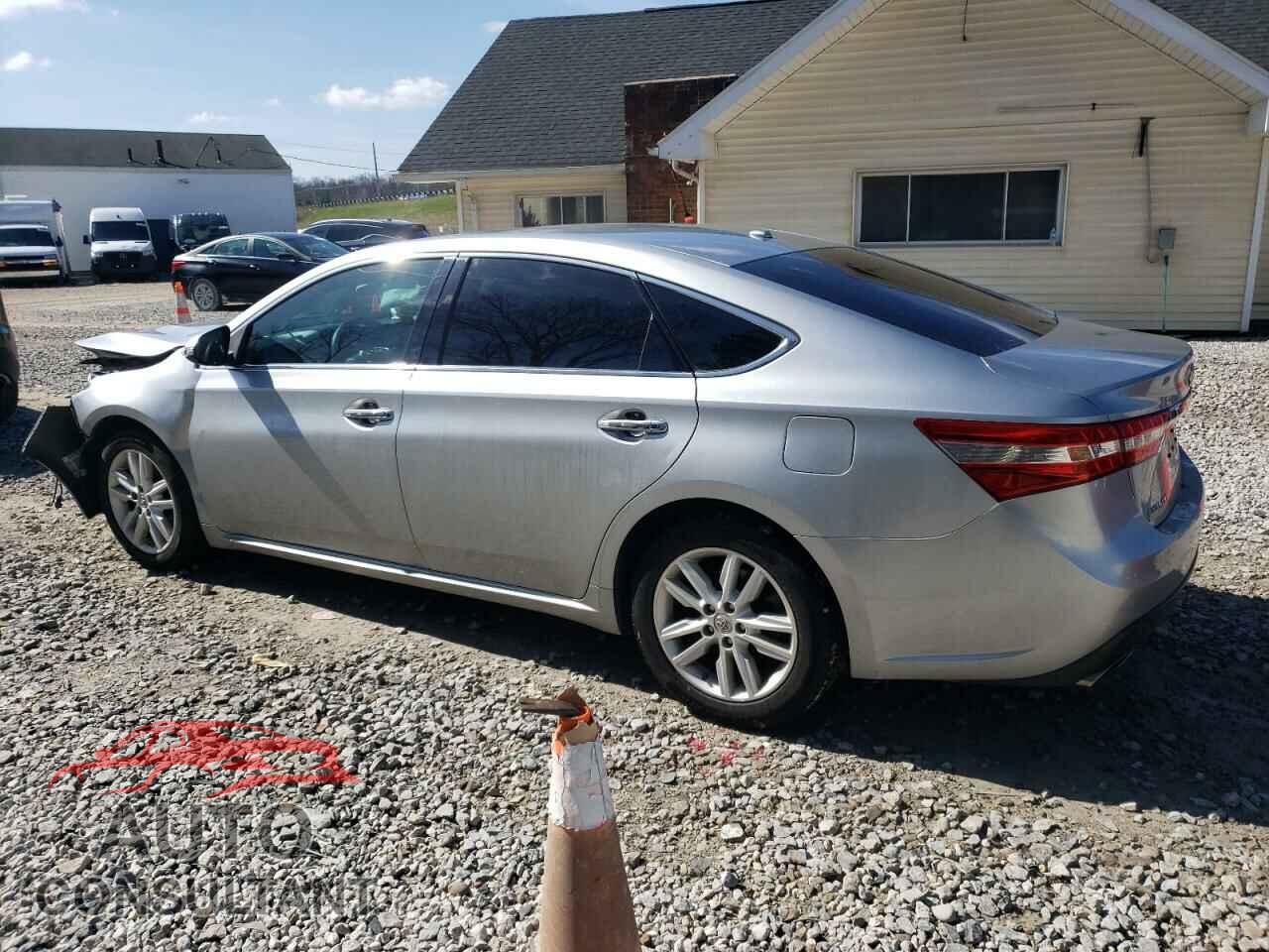 TOYOTA AVALON 2015 - 4T1BK1EB5FU162013