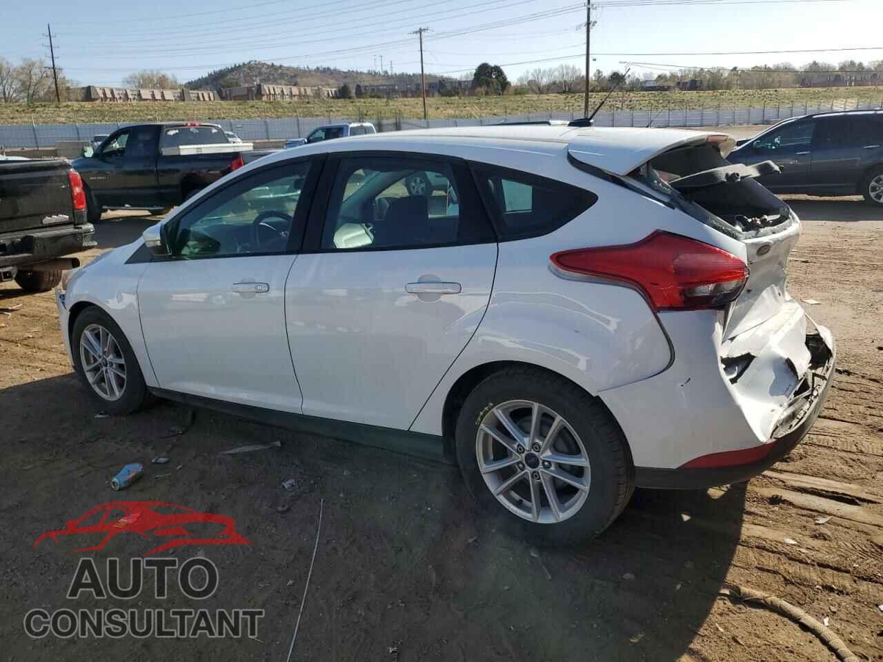 FORD FOCUS 2017 - 1FADP3K24HL247048