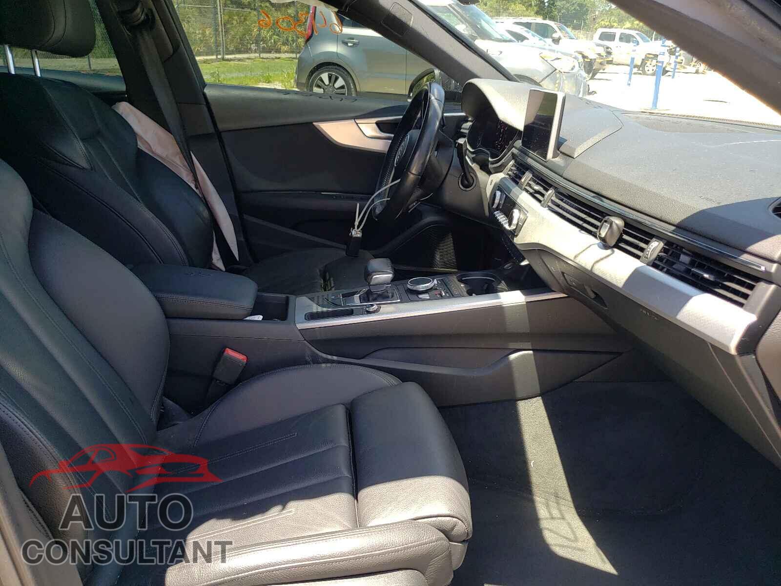 AUDI A4 2017 - WAULNAF44HN018110