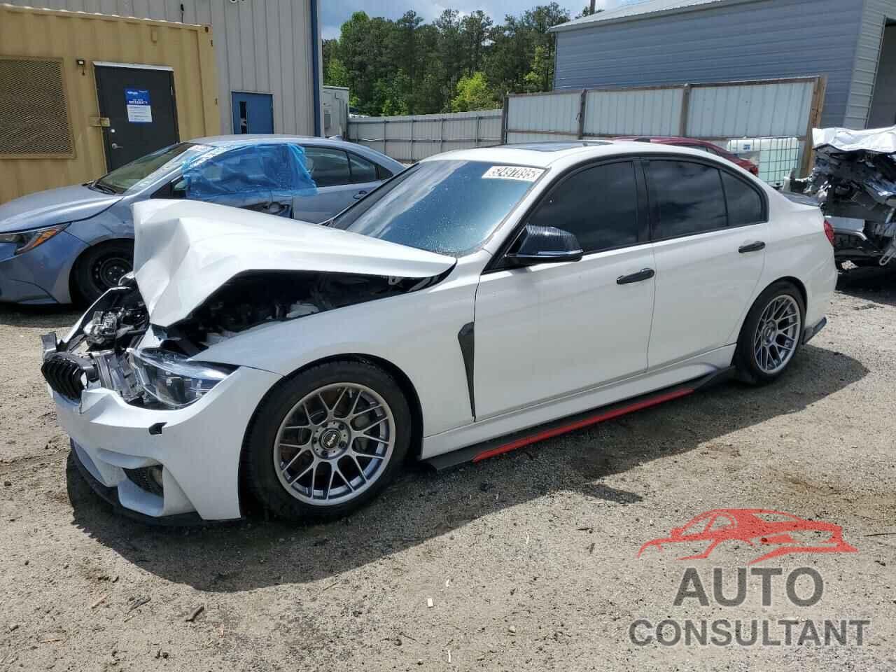 BMW 3 SERIES 2018 - WBA8B7G52JNU94774