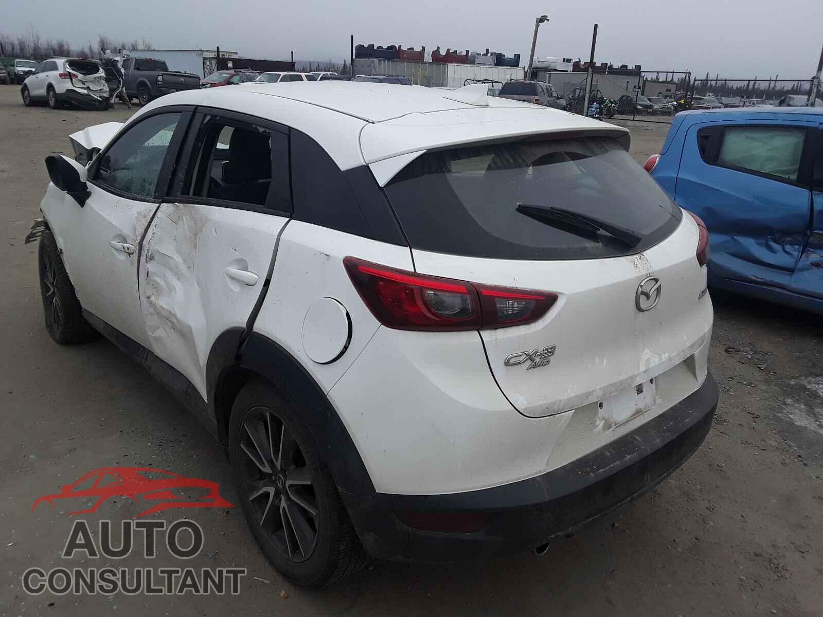 MAZDA CX-3 2017 - JM1DKFC73H0176110