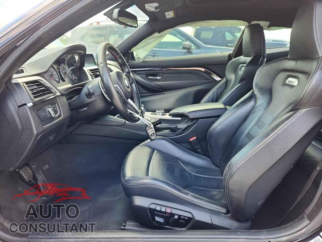 BMW M4 2015 - WBS3R9C52FK329562