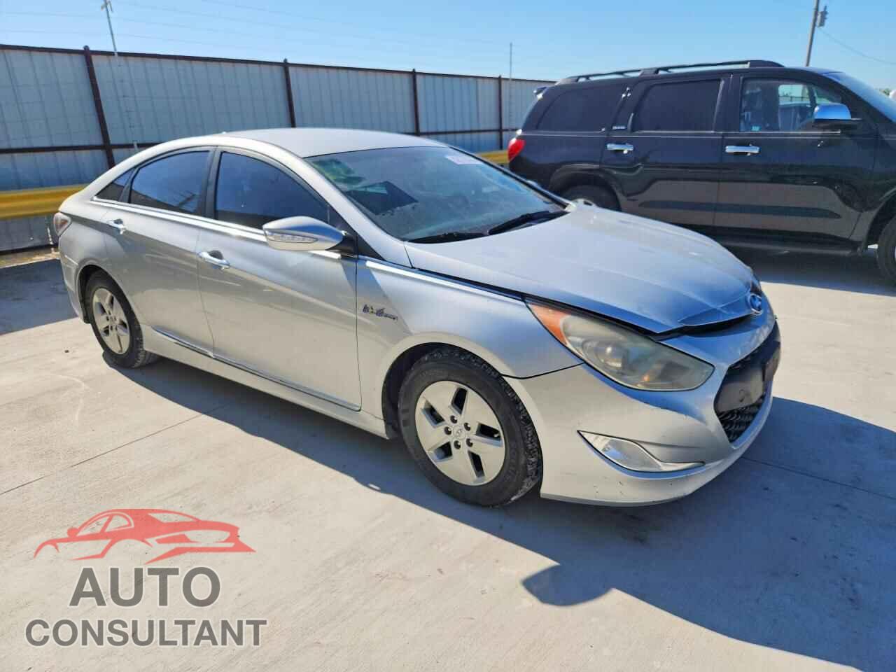 HYUNDAI SONATA 2012 - KMHEC4A49CA026516