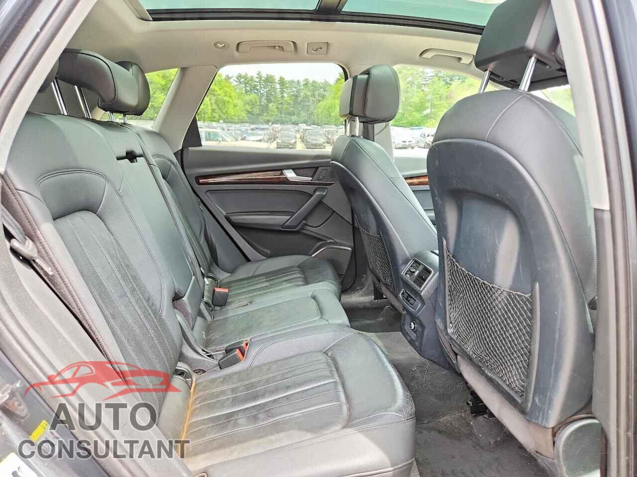 AUDI Q5 2018 - WA1ANAFY2J2065070