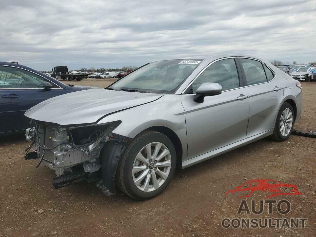 TOYOTA CAMRY 2018 - 4T1B11HK8JU573686