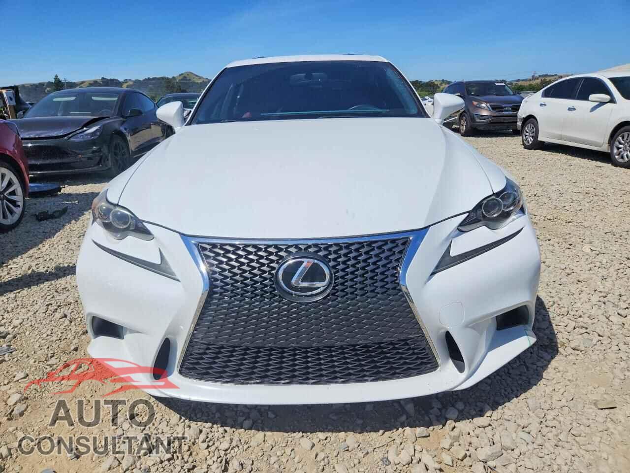 LEXUS IS 2015 - JTHBF1D20F5047046