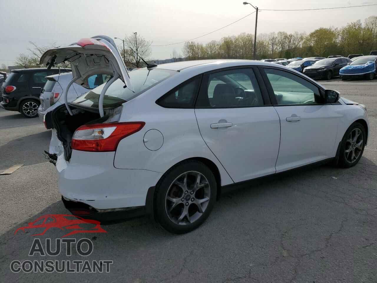 FORD FOCUS 2014 - 1FADP3F26EL404505