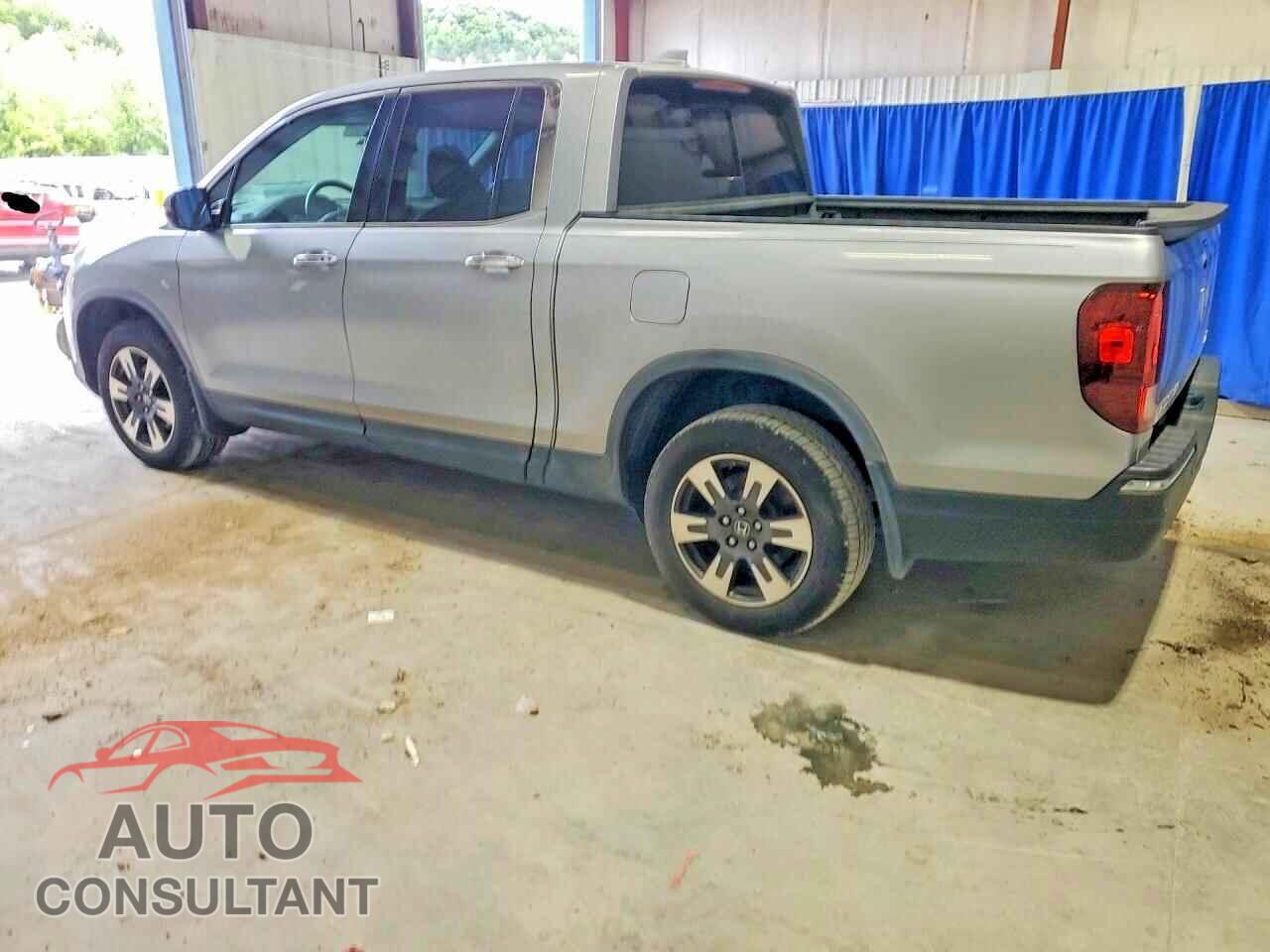 HONDA RIDGELINE 2017 - 5FPYK3F7XHB006086