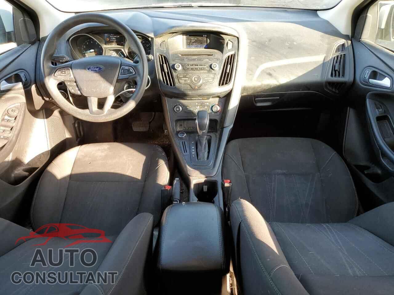 FORD FOCUS 2017 - 1FADP3K25HL296677