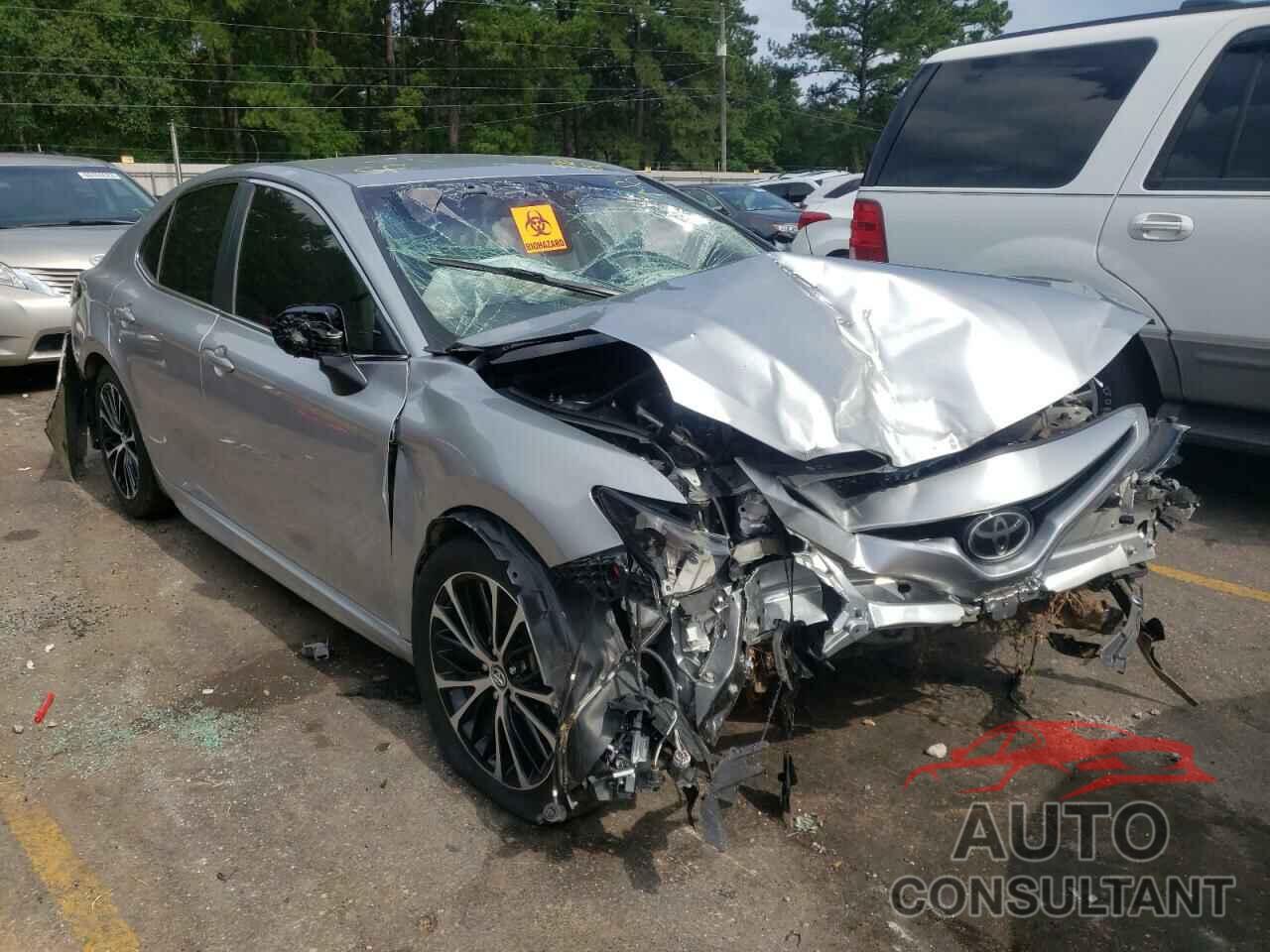 TOYOTA CAMRY 2018 - 4T1B11HK3JU089652