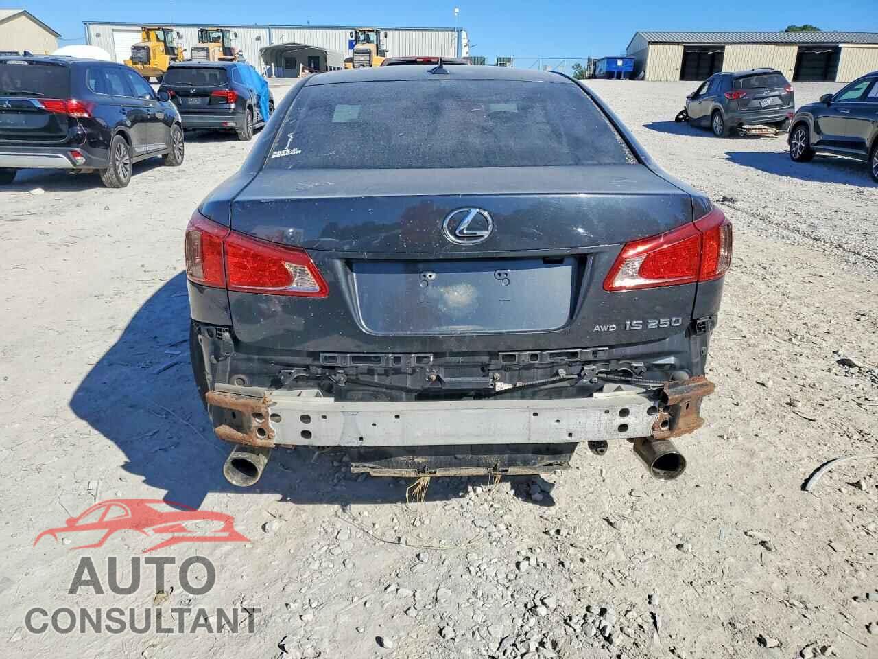 LEXUS IS 2011 - JTHCF5C25B2035144