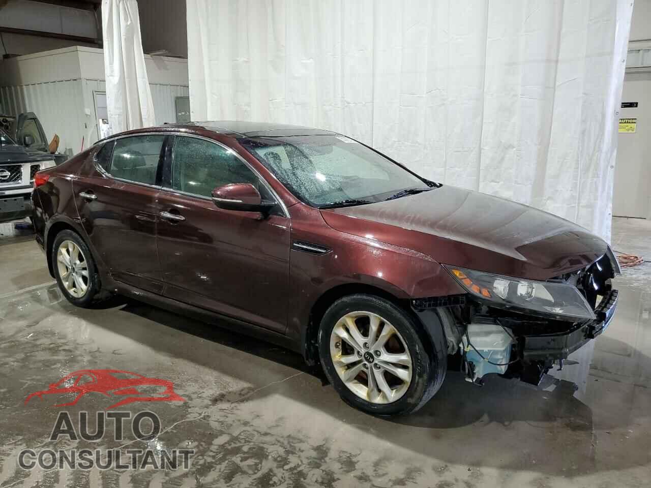 KIA OPTIMA 2011 - KNAGN4A72B5157843