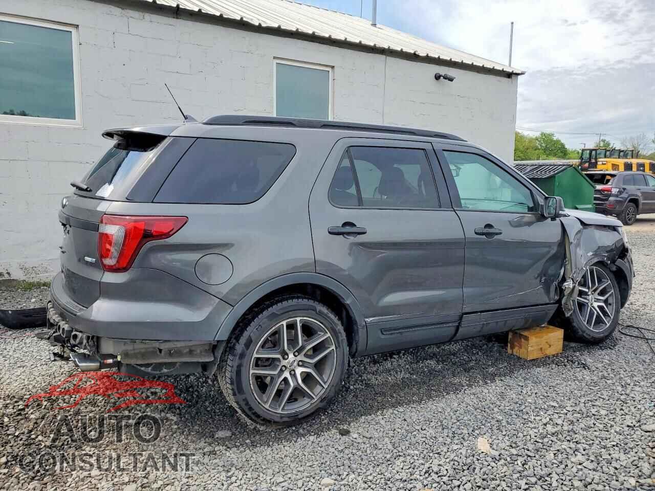 FORD EXPLORER 2018 - 1FM5K8GT1JGC50866