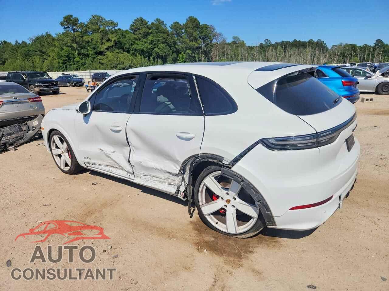PORSCHE CAYENNE 2022 - WP1AG2AY4NDA38152