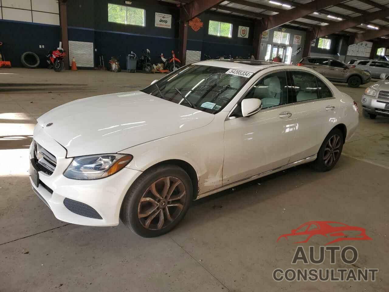 MERCEDES-BENZ C-CLASS 2018 - 55SWF4KB6JU242324