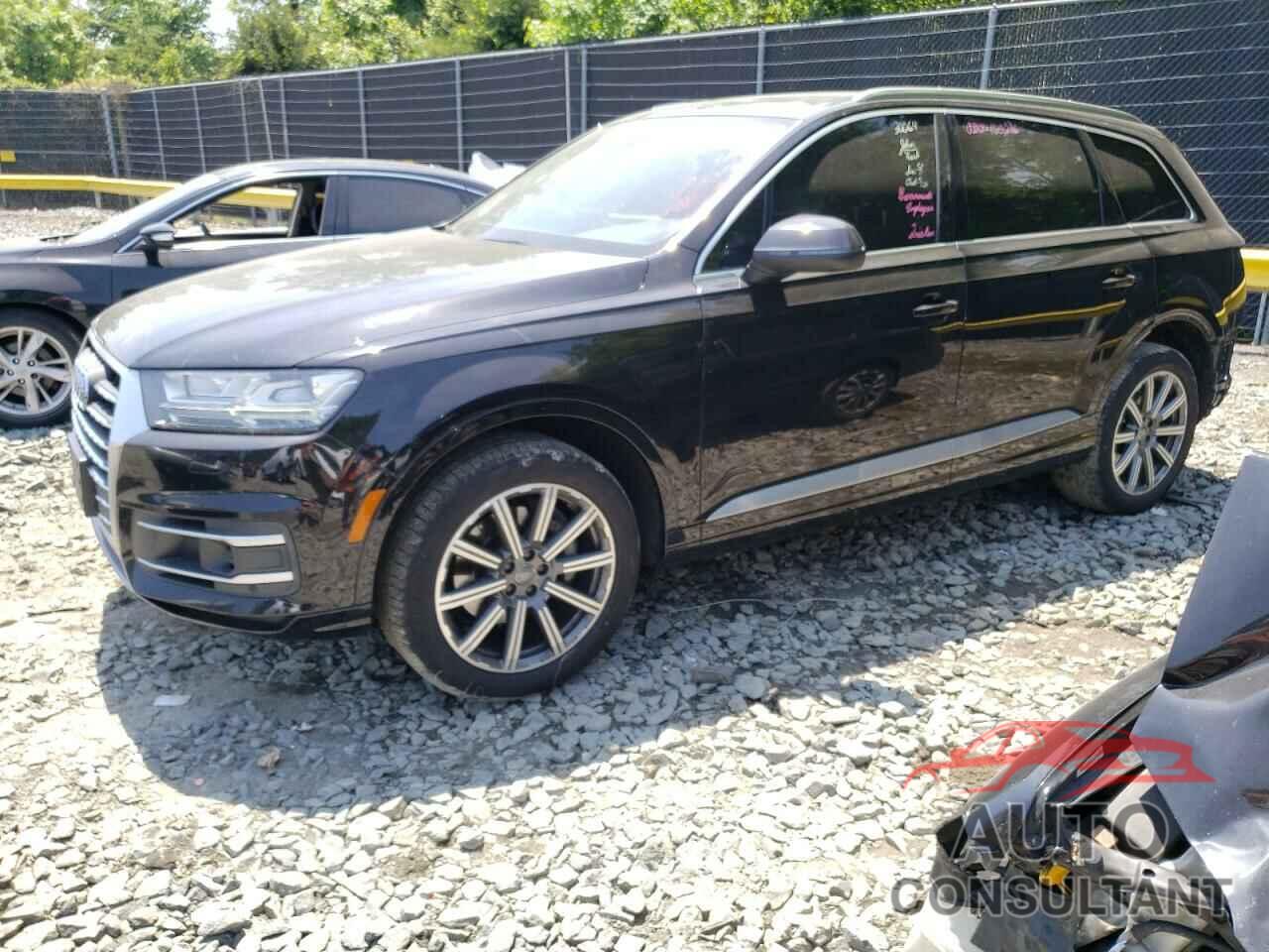 AUDI Q7 2018 - WA1LHAF78JD025572