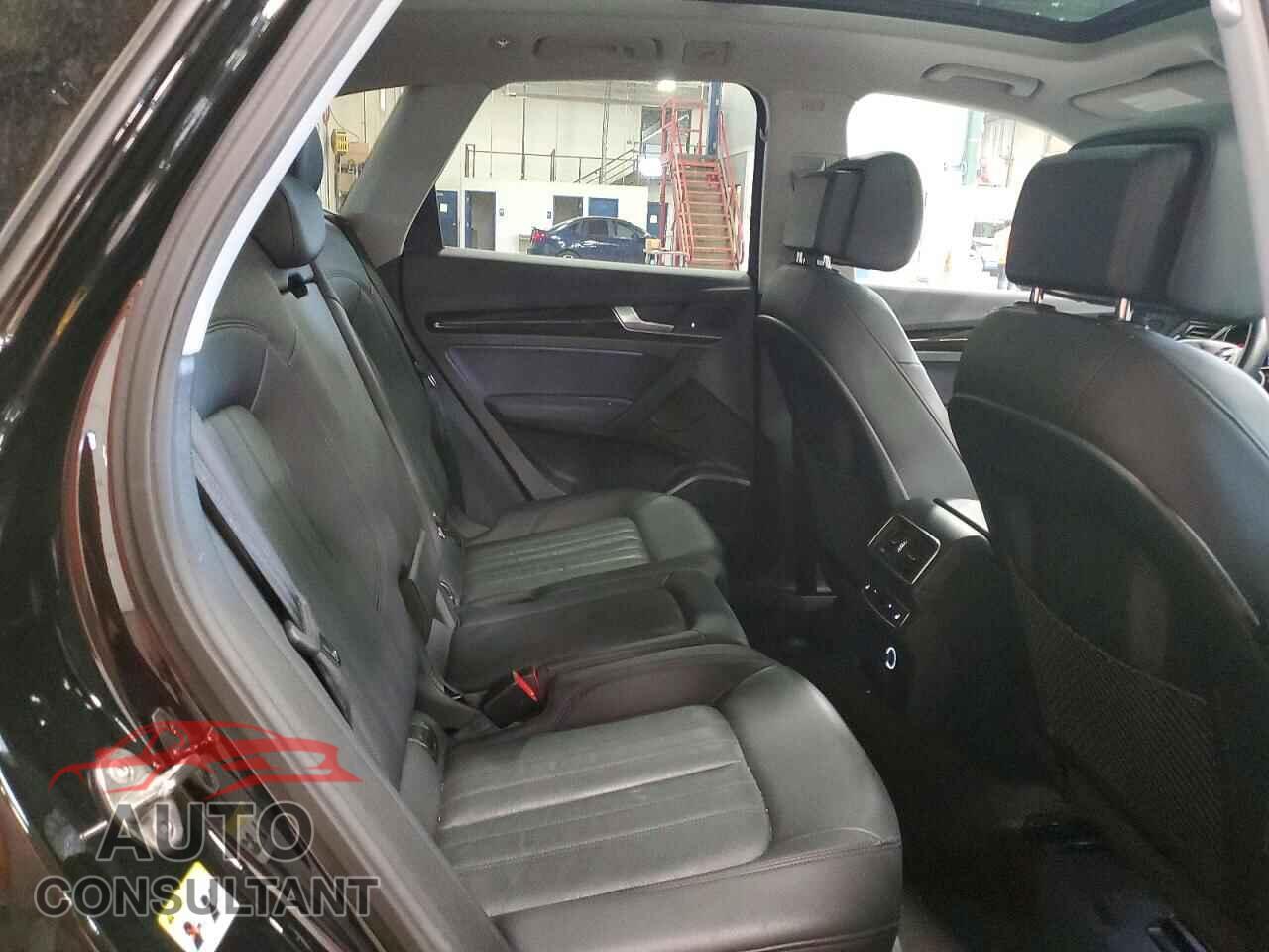 AUDI Q5 2018 - WA1BNAFY0J2232921