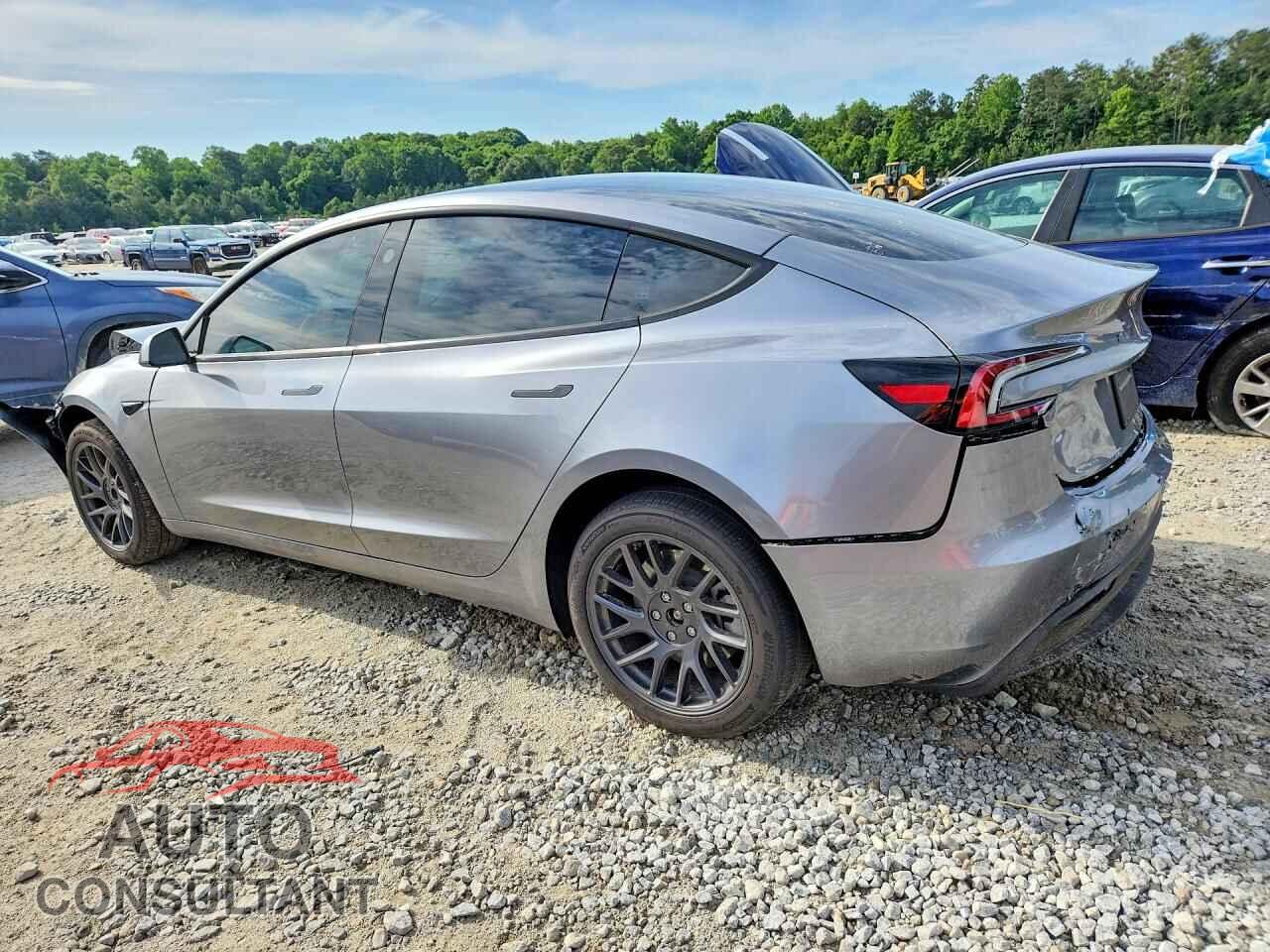 TESLA MODEL 3 2026 - 5YJ3E1EA7TF140218