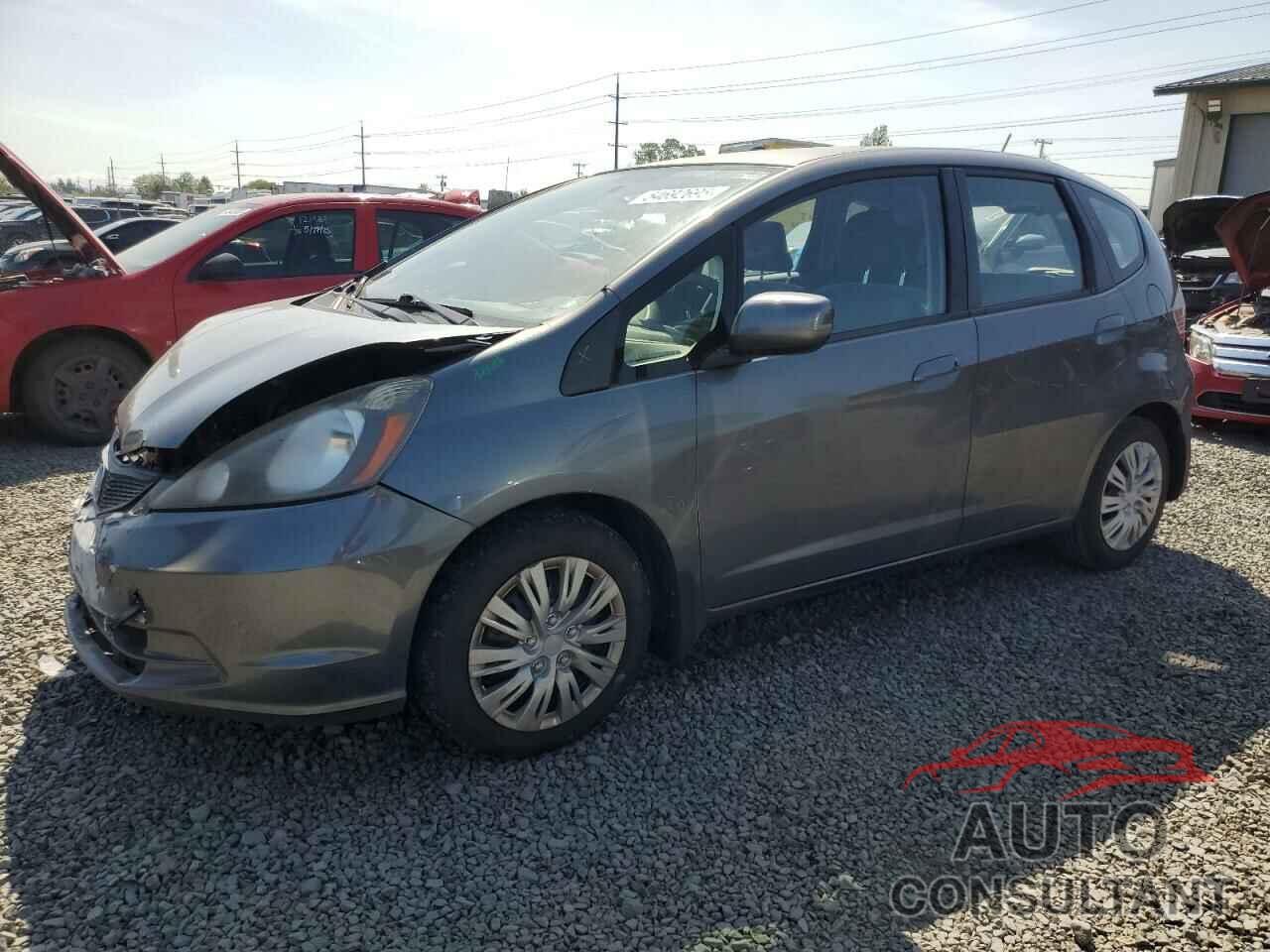 HONDA FIT 2013 - JHMGE8H31DC047621