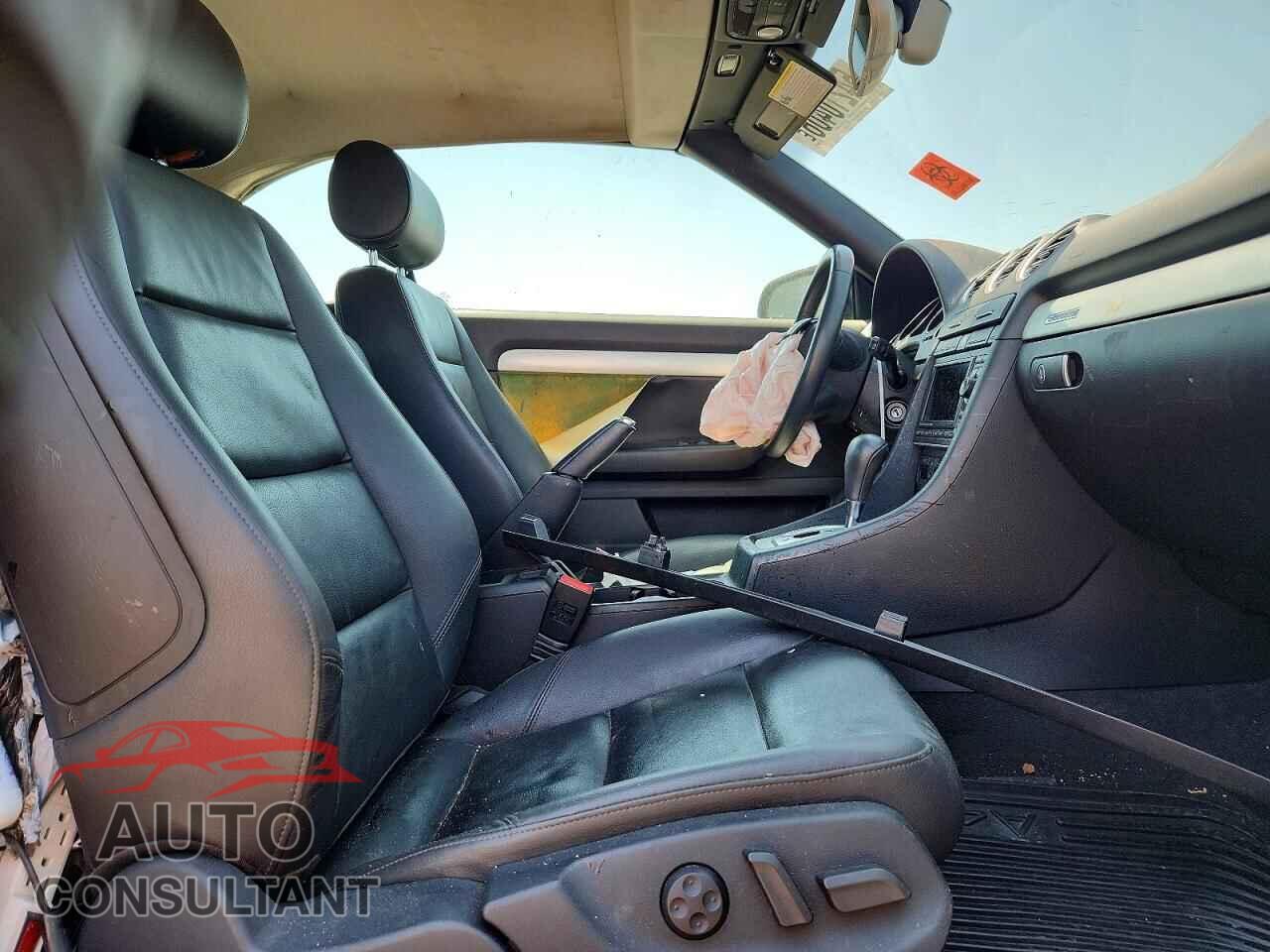 AUDI A4 2009 - WAUDF48H39K010179