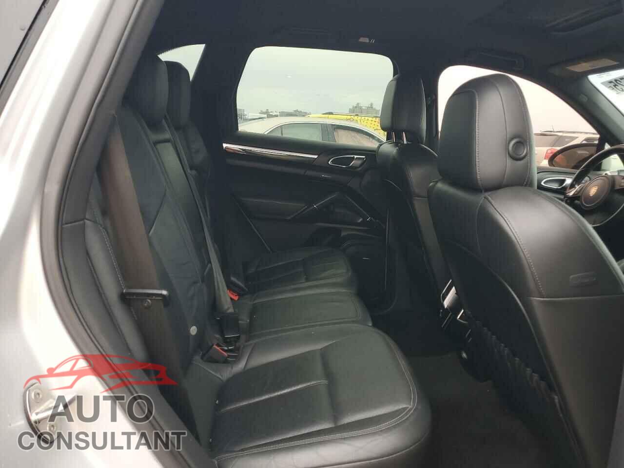 PORSCHE CAYENNE 2011 - WP1AA2A2XBLA09320