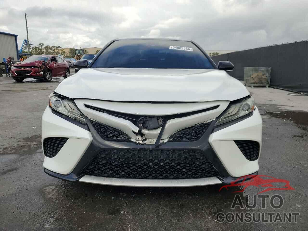TOYOTA CAMRY 2019 - 4T1B61HK0KU230325