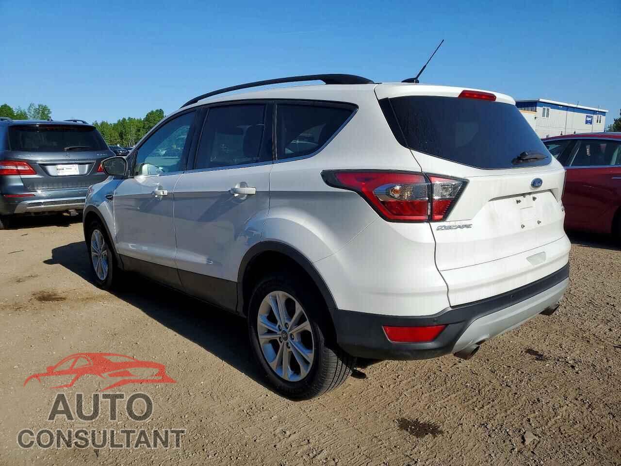 FORD ESCAPE 2017 - 1FMCU0GD2HUB17153