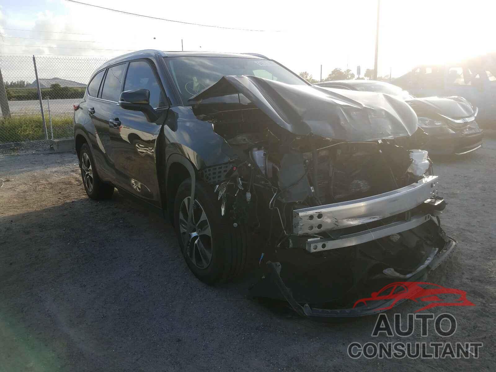 TOYOTA HIGHLANDER 2020 - 5TDGZRAH0LS011949
