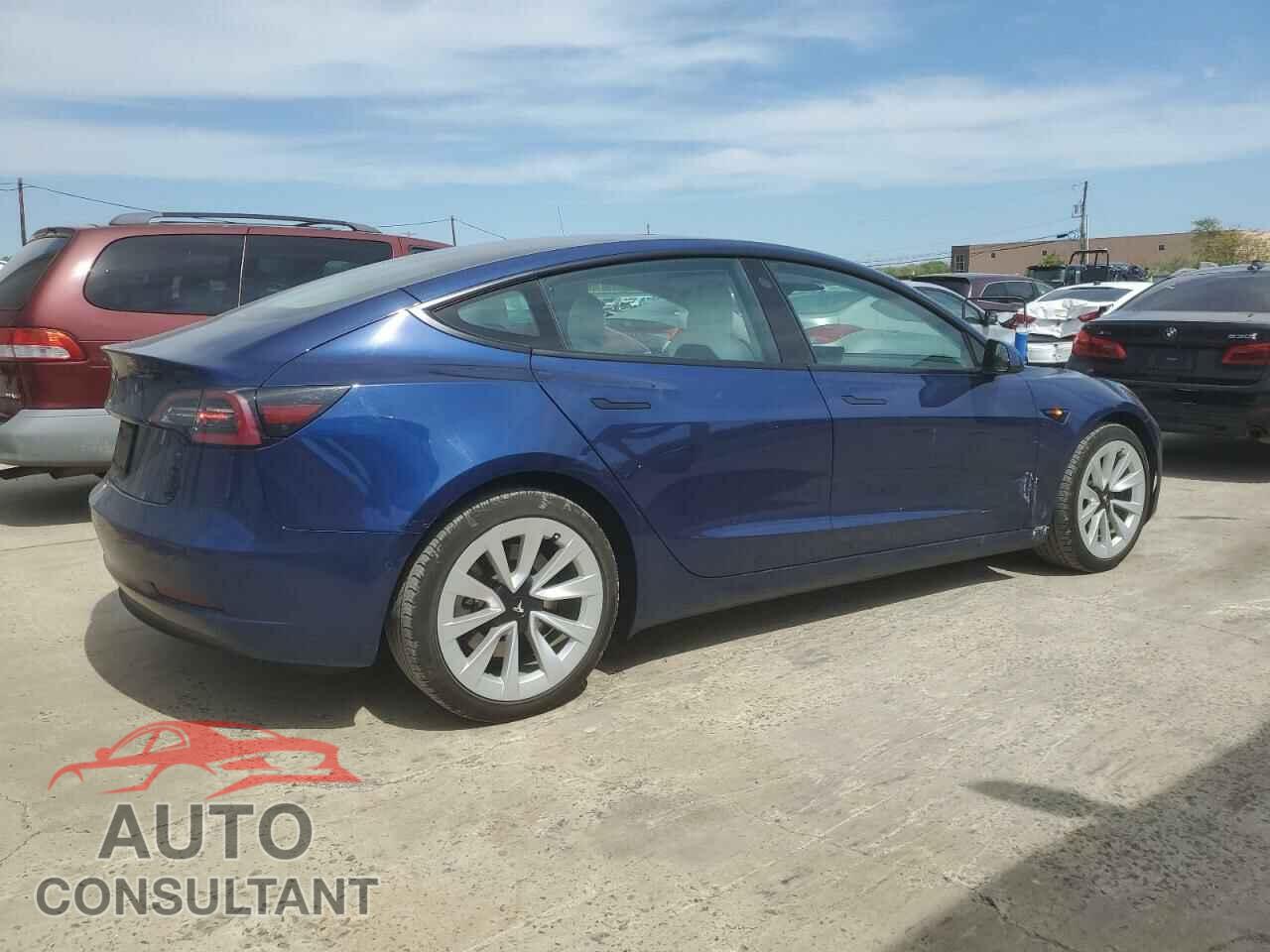 TESLA MODEL 3 2022 - 5YJ3E1EA4NF155309