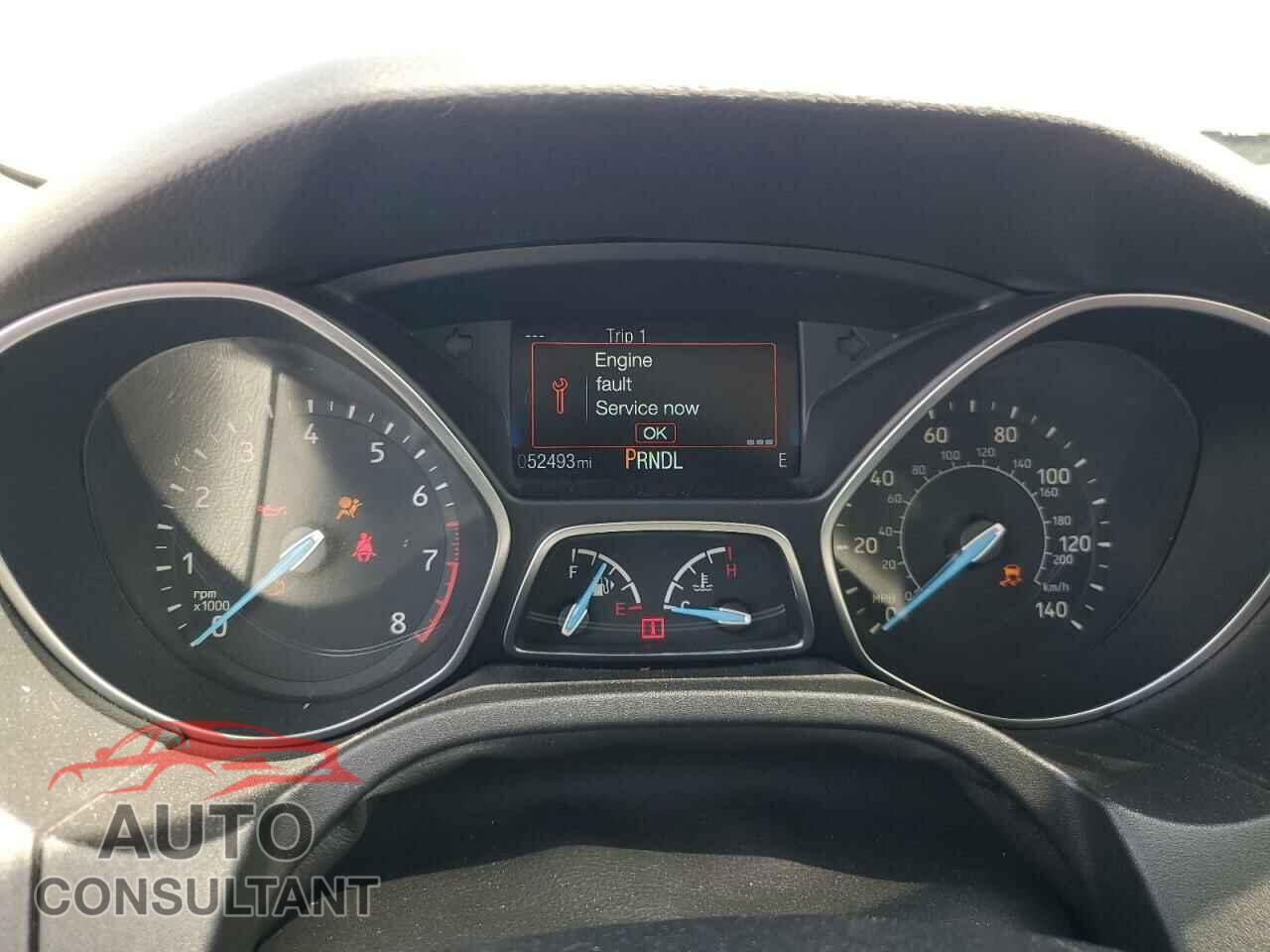 FORD FOCUS 2015 - 1FADP3F22FL259660