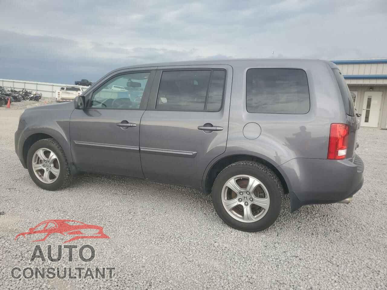 HONDA PILOT 2015 - 5FNYF3H74FB009086