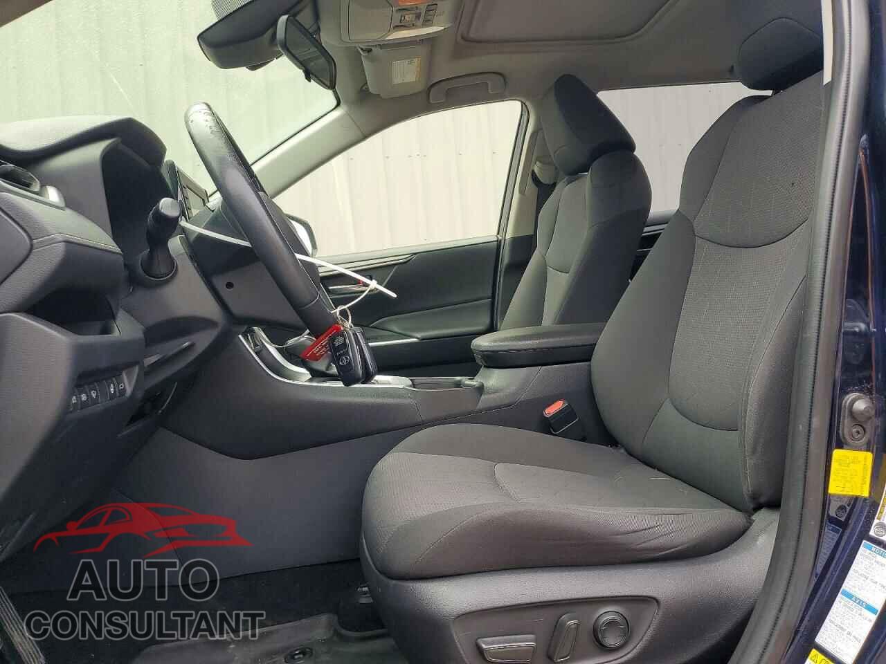 TOYOTA RAV4 2019 - JTMP1RFV9KD503217