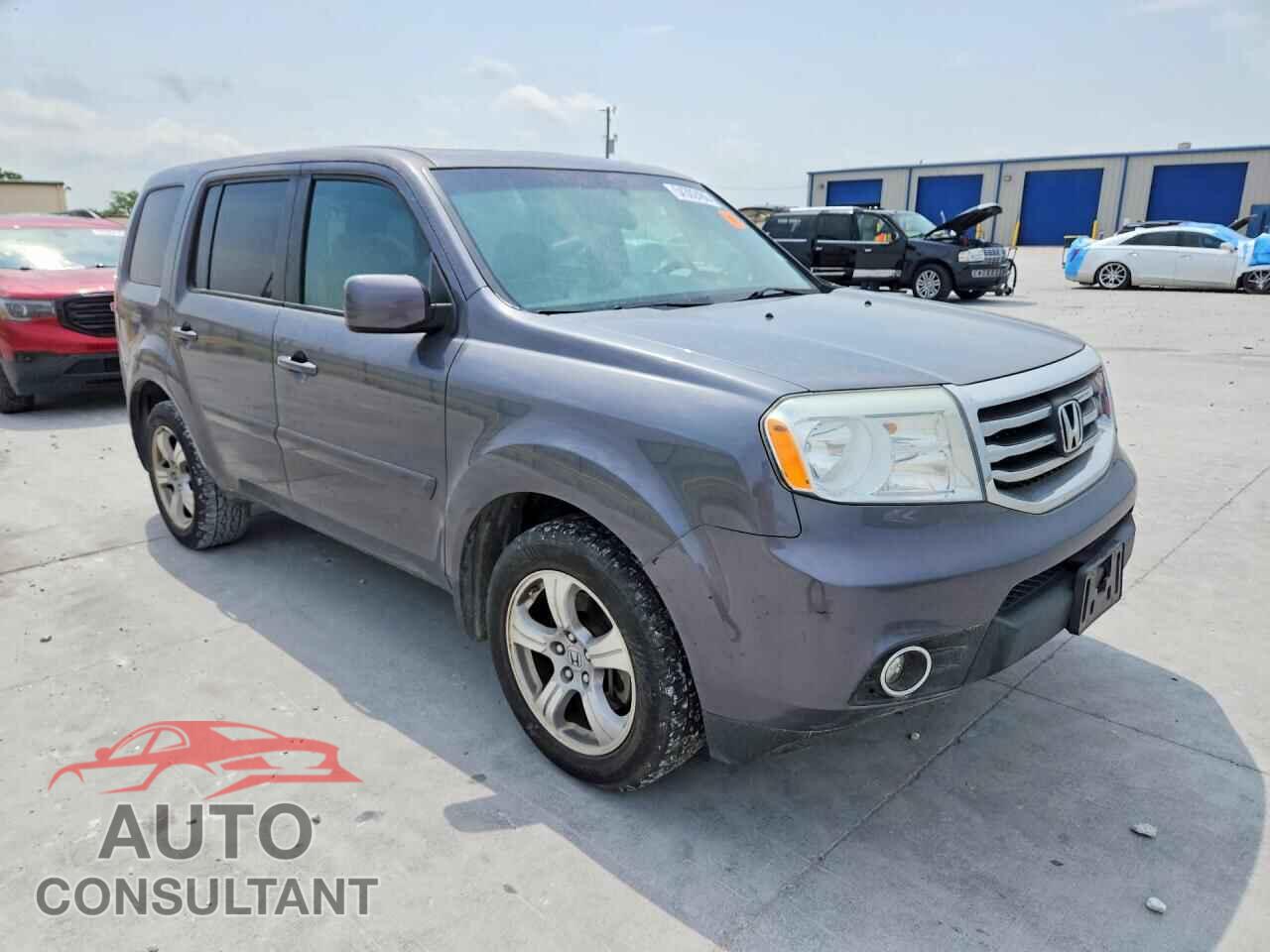 HONDA PILOT 2015 - 5FNYF4H59FB044050