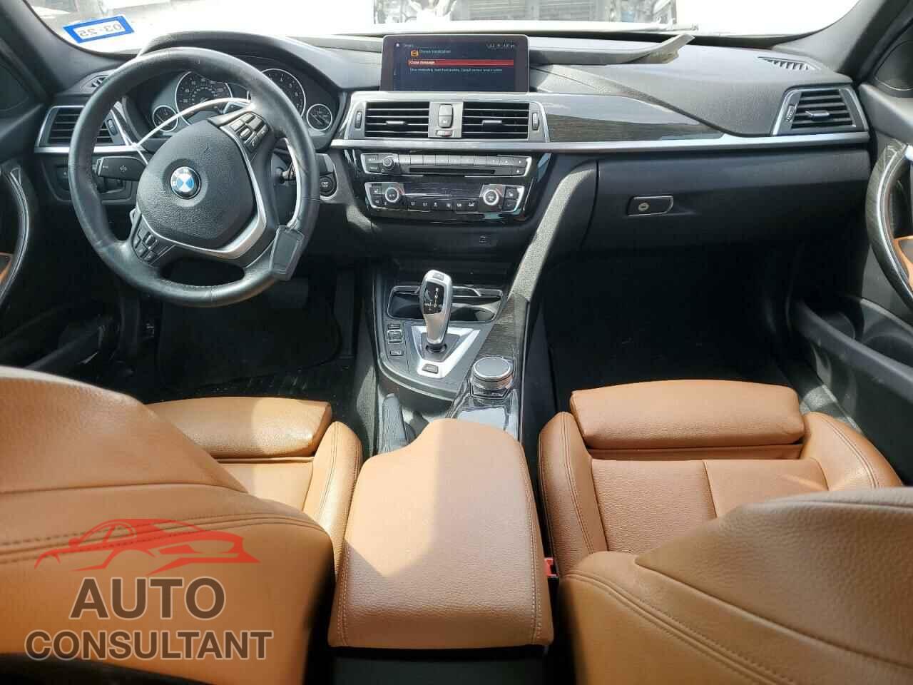 BMW 3 SERIES 2018 - WBA8E1C59JA178614