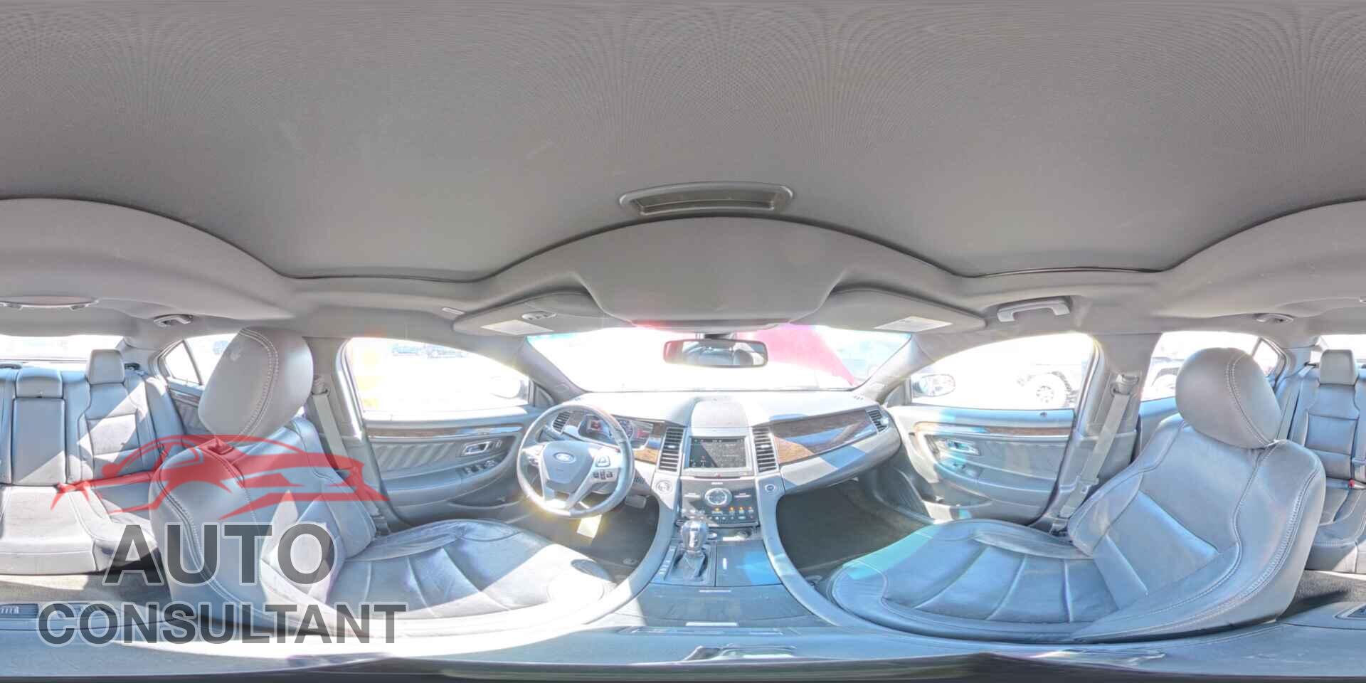 FORD TAURUS 2018 - 1FAHP2F88JG124961