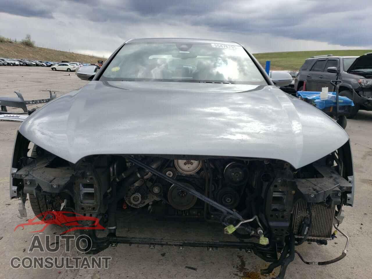 AUDI A8 2013 - WAURGAFD2DN026253