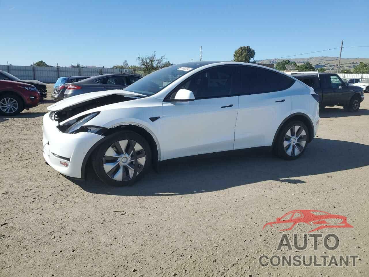 TESLA MODEL Y 2021 - 5YJYGDEE2MF276682