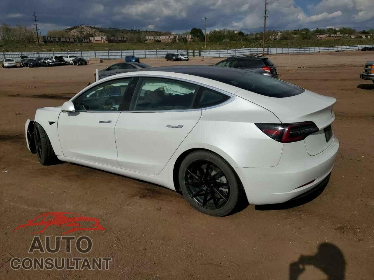 TESLA MODEL 3 2020 - 5YJ3E1EB0LF637541